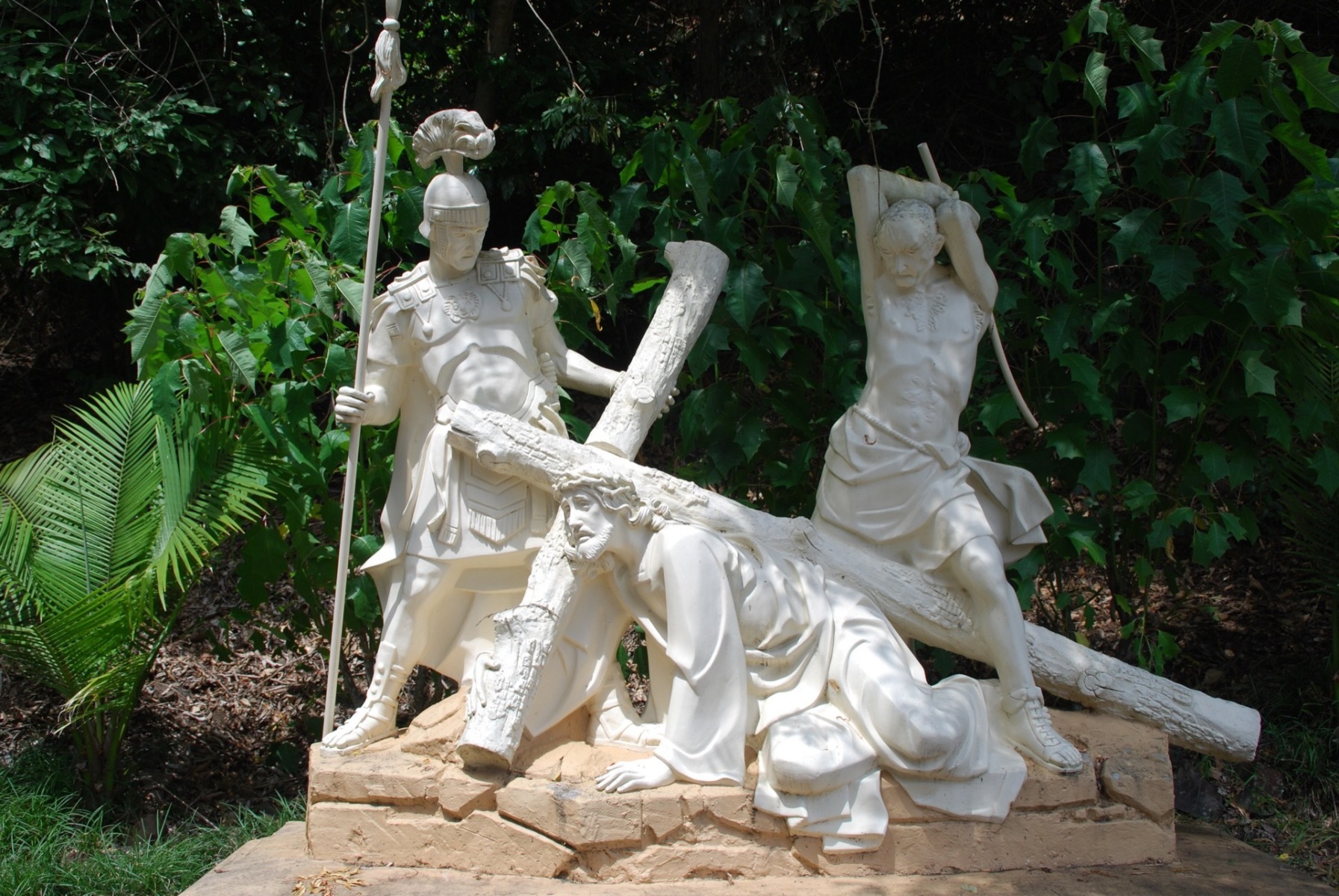 Stations of the Cross - Marian Valley Brisbane Archdiocesan Shrine of ...